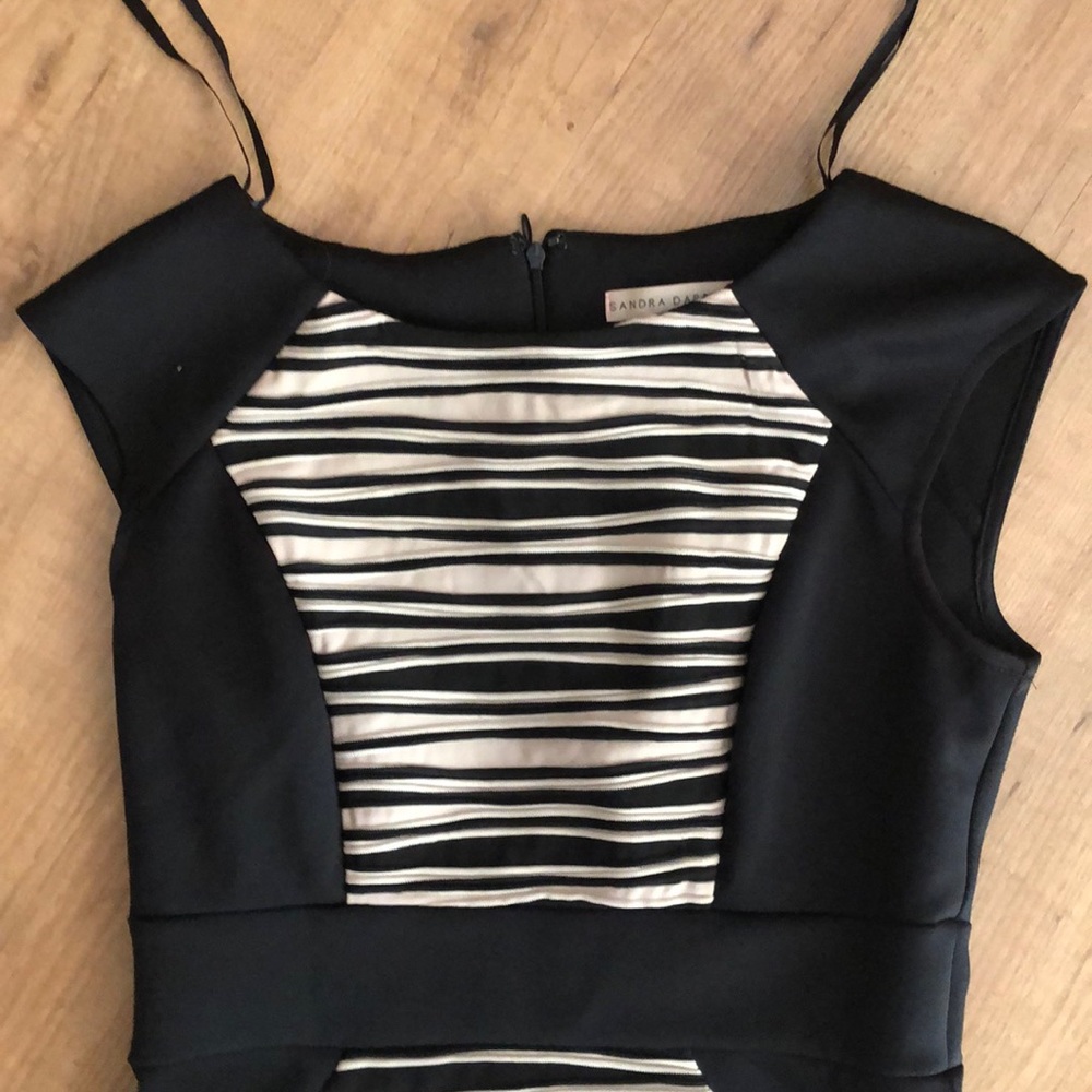 Dress - Picture 2 of 3